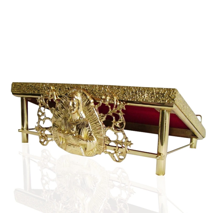 mosieżny-pulpit-pod-mszał.jpg