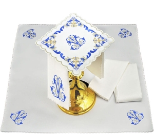 Komplet haftowanej bielizny kielichowej 092 - Maryjna