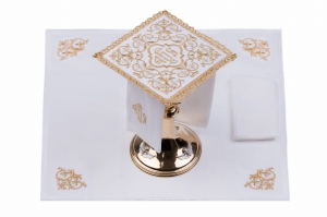 Bielizna kielichowa haftowana lniana - komplet 5011