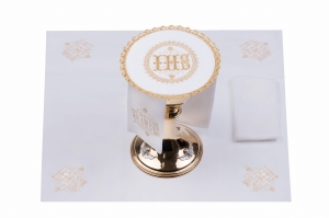 Komplet haftowanej bielizny kielichowej z lnu 5006