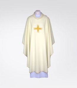 Ornat zdobiony haftem - ecru