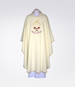 Ornat zdobiony haftowanym motywem Bożego Narodzenia - ecru