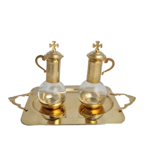 Ampułki szklane na tacy