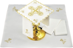 KOMPLET HAFTOWANEJ BIELIZNY KIELICHOWEJ 135