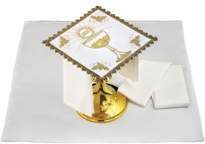 Komplet haftowanej bielizny kielichowej 5002 - len